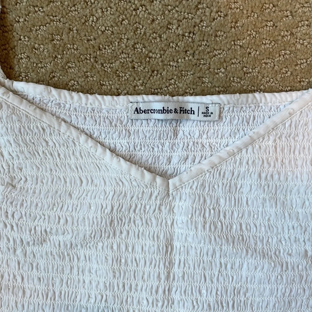 Abercrombie & Fitch top - Picture 2 of 6